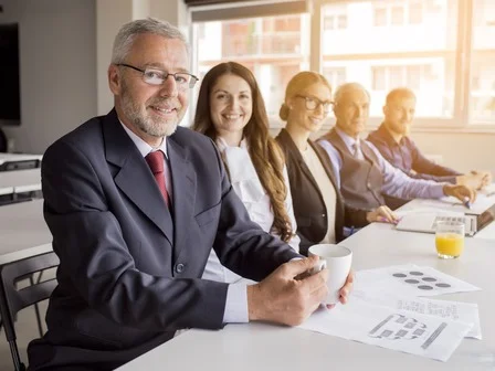 Time de Executivos em programa de educa&ccedil;&atilde;o executiva